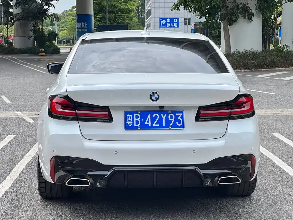 BMW 5 Series 2022 525Li M Sport Package - фото 5