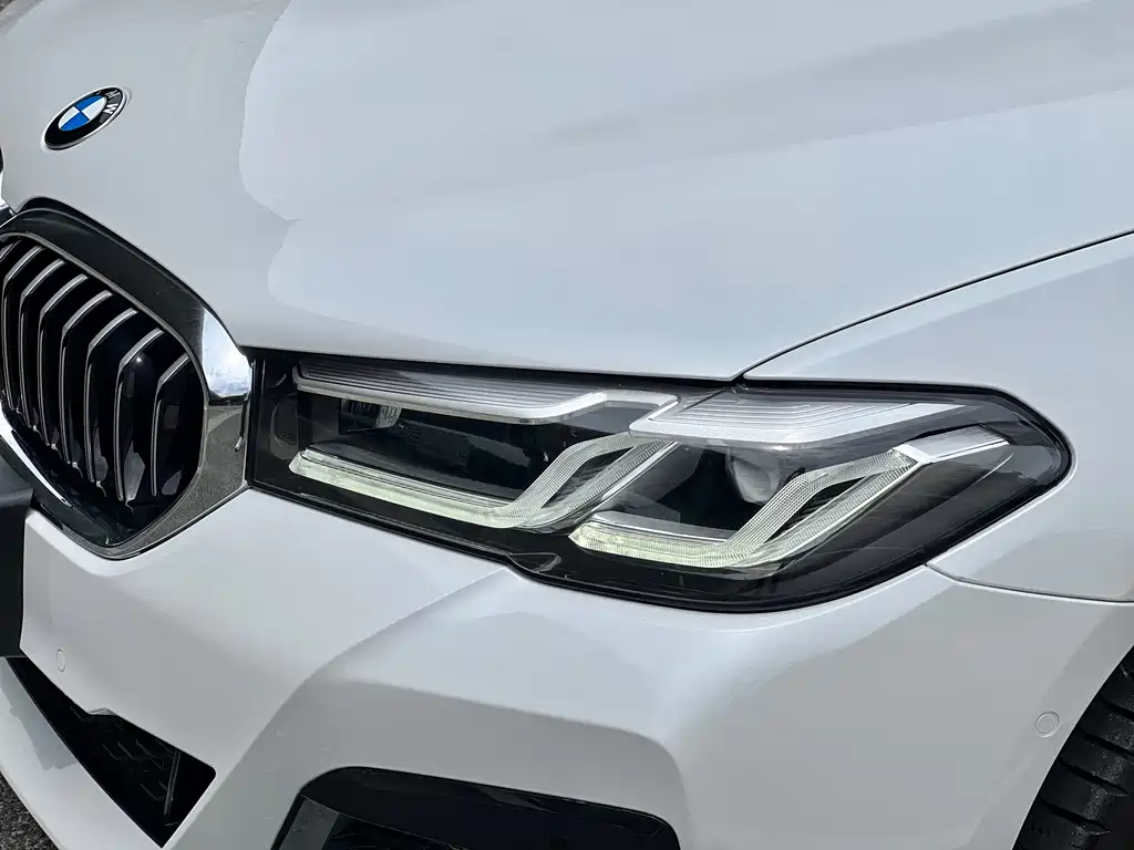 BMW 5 Series 2022 525Li M Sport Package - фото 13