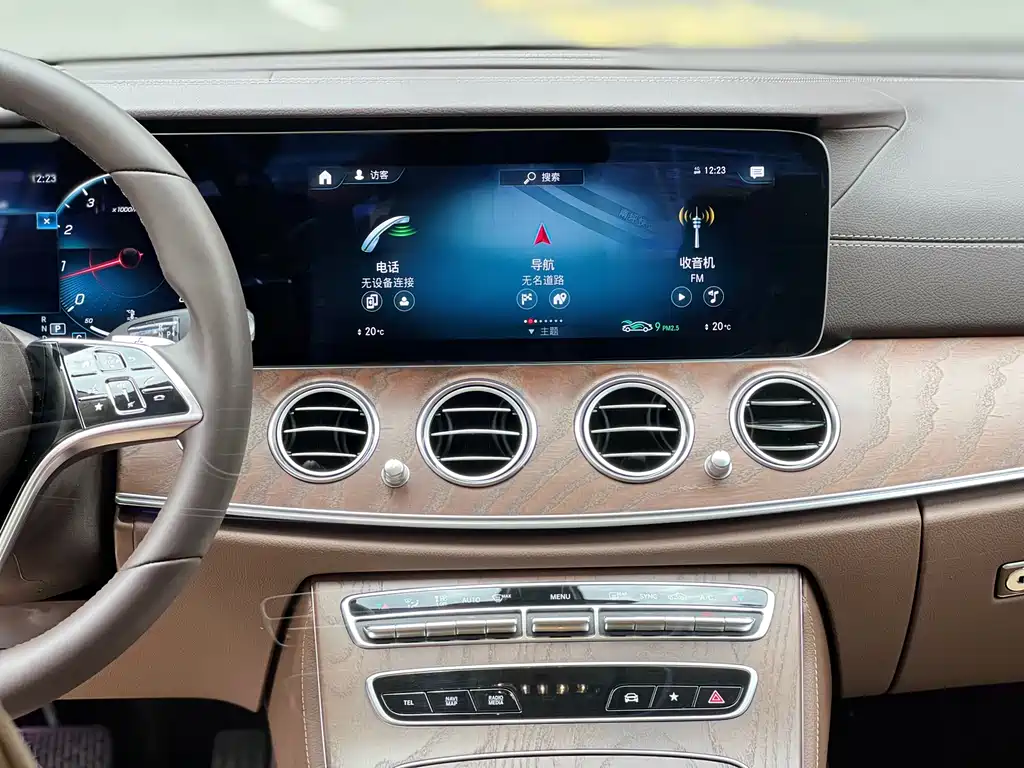 Mercedes-Benz E-Class 2021 E 300 L Luxury