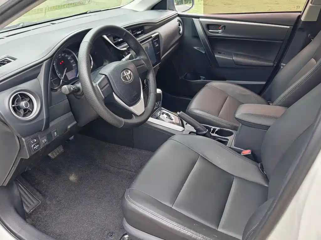 Toyota Corolla 2017 Updated 1.2T S-CVT GL