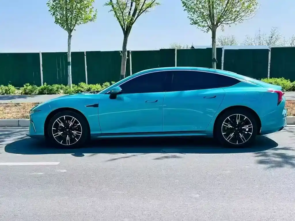 Neta S 2022 EREV 1160km RWD Mid