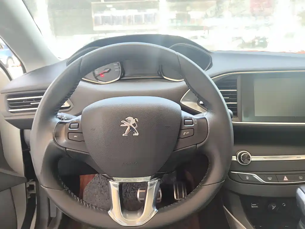 Peugeot 308S 2015 1.6T Automatic Jinchi Edition