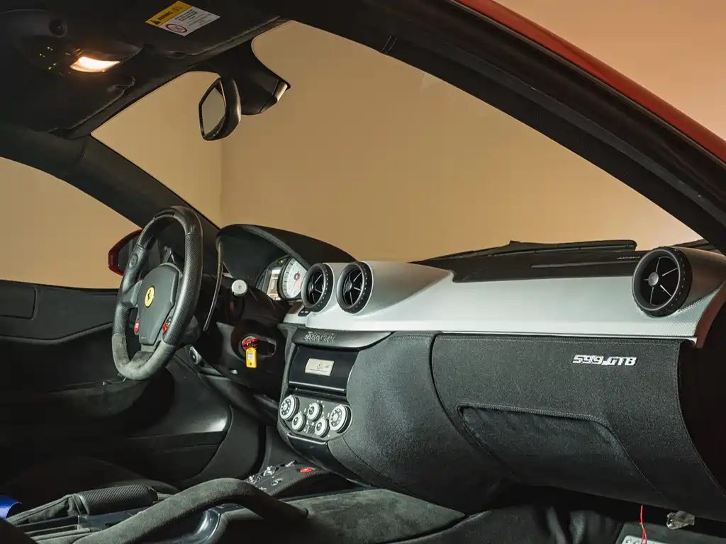 Ferrari 599 GTB Fiorano 2011 6.0L 60 F1 Alonso Final Edition