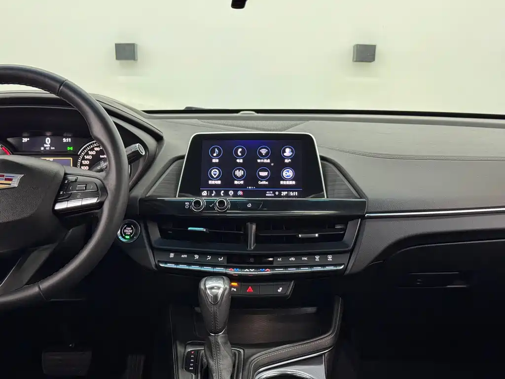 Cadillac CT4 2022 28T Luxury