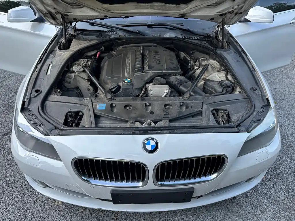 BMW 5 Series 2011 535Li Luxury