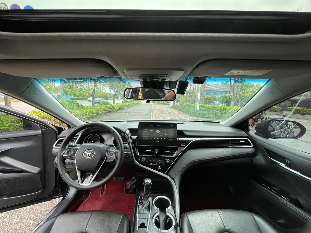 Camry 2023 2.0G Luxury Edition