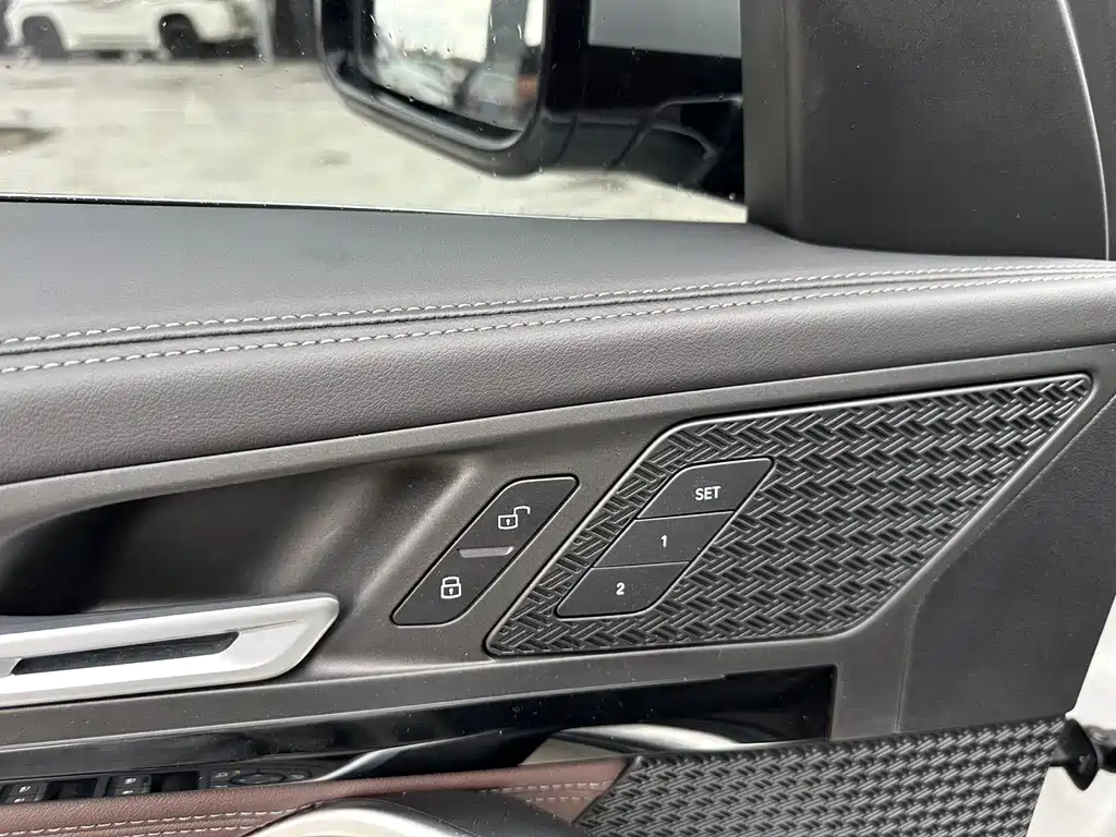 BMW X1 sDrive20Li X Design Edition 2023