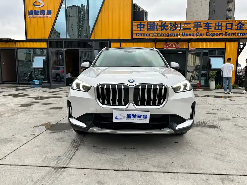 BMW X1 sDrive20Li X Design Edition 2023