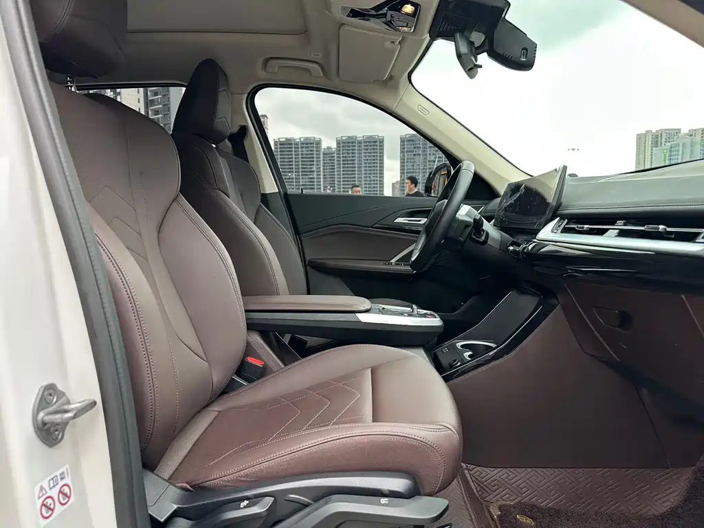 BMW X1 sDrive20Li X Design Edition 2023