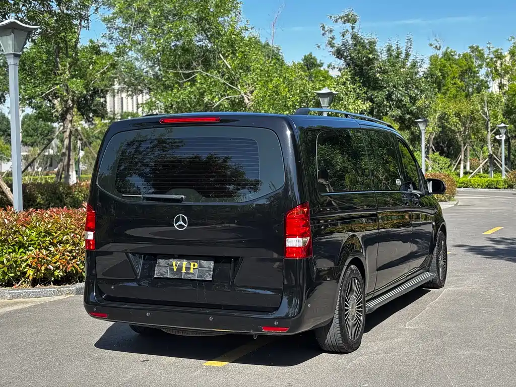 Mercedes-Benz Vito 2021 2.0T Business Edition 7-Seater
