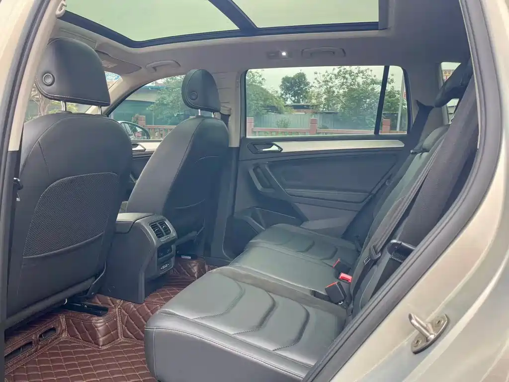 Tiguan L 2019 330TSI Auto FWD Panoramic Comfort Edition China VI