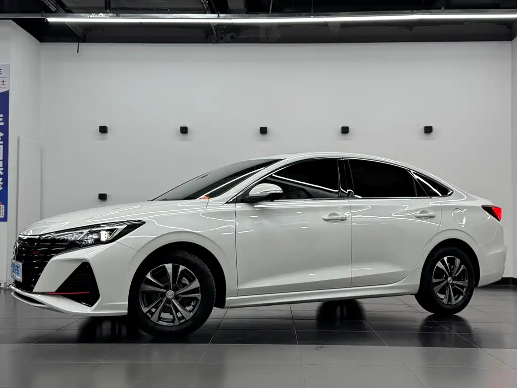 Changan Eado 2023 Changxiang Edition PLUS Blue Whale NE 1.4T GDI DCT Premium