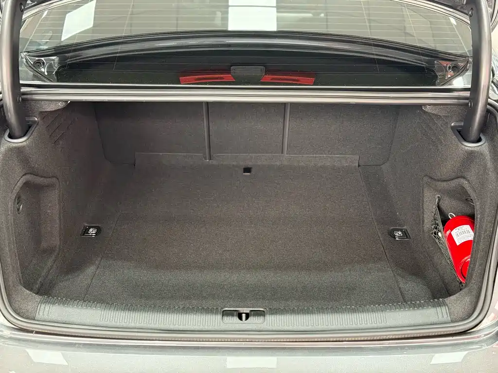 Audi A4L 2022 40 TFSI Fashion Dynamic