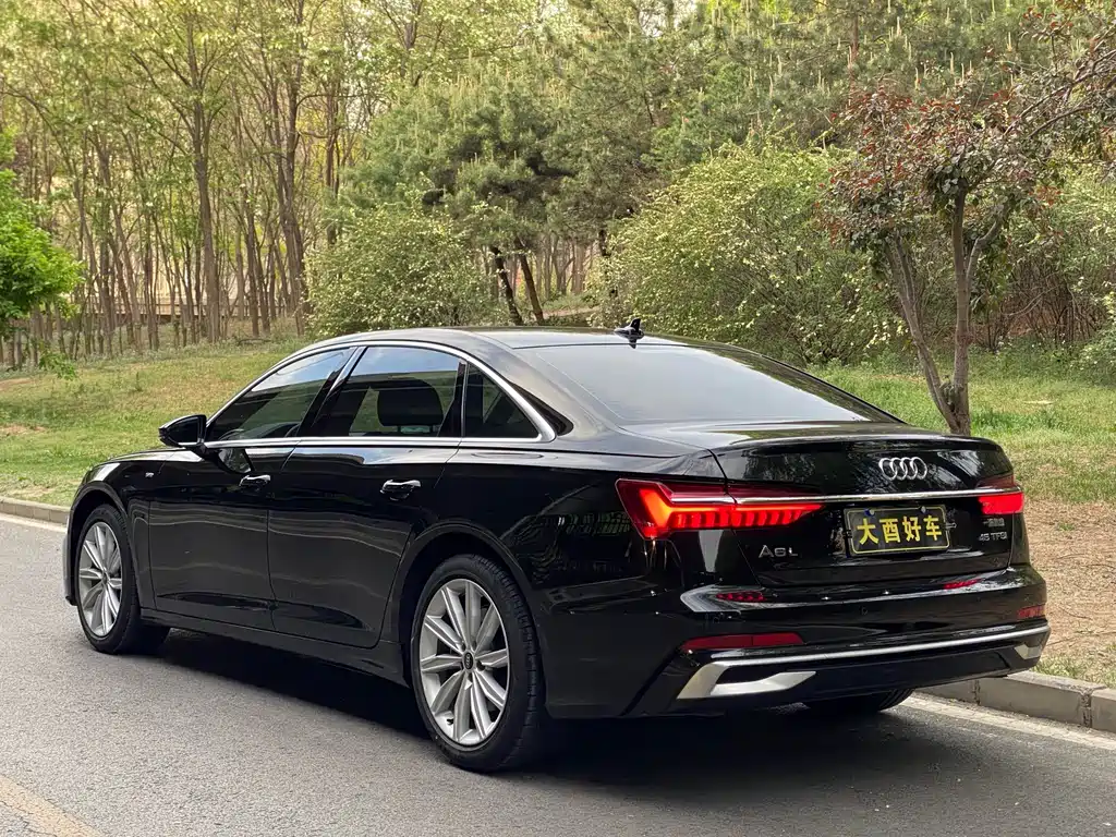 Audi A6L 2024 45 TFSI臻选动感型