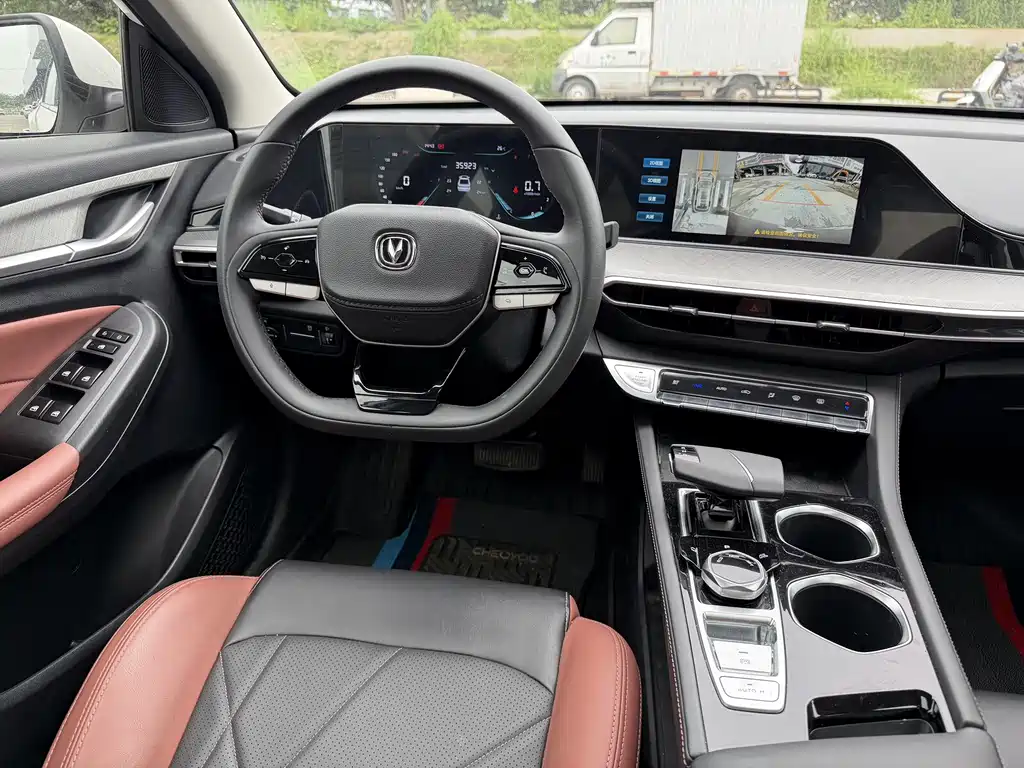 Changan Eado Plus 2021 Blue Whale NE 1.4T GDI DCT Premium Edition
