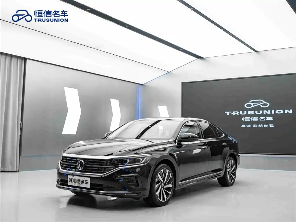 Volkswagen Passat 2022 330TSI Luxury Edition