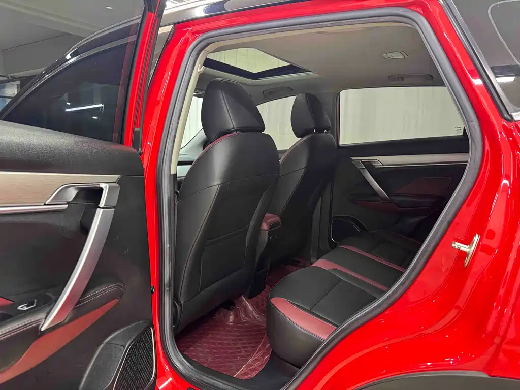 Geely Binyue 2021 1.4T DCT Diamond Edition