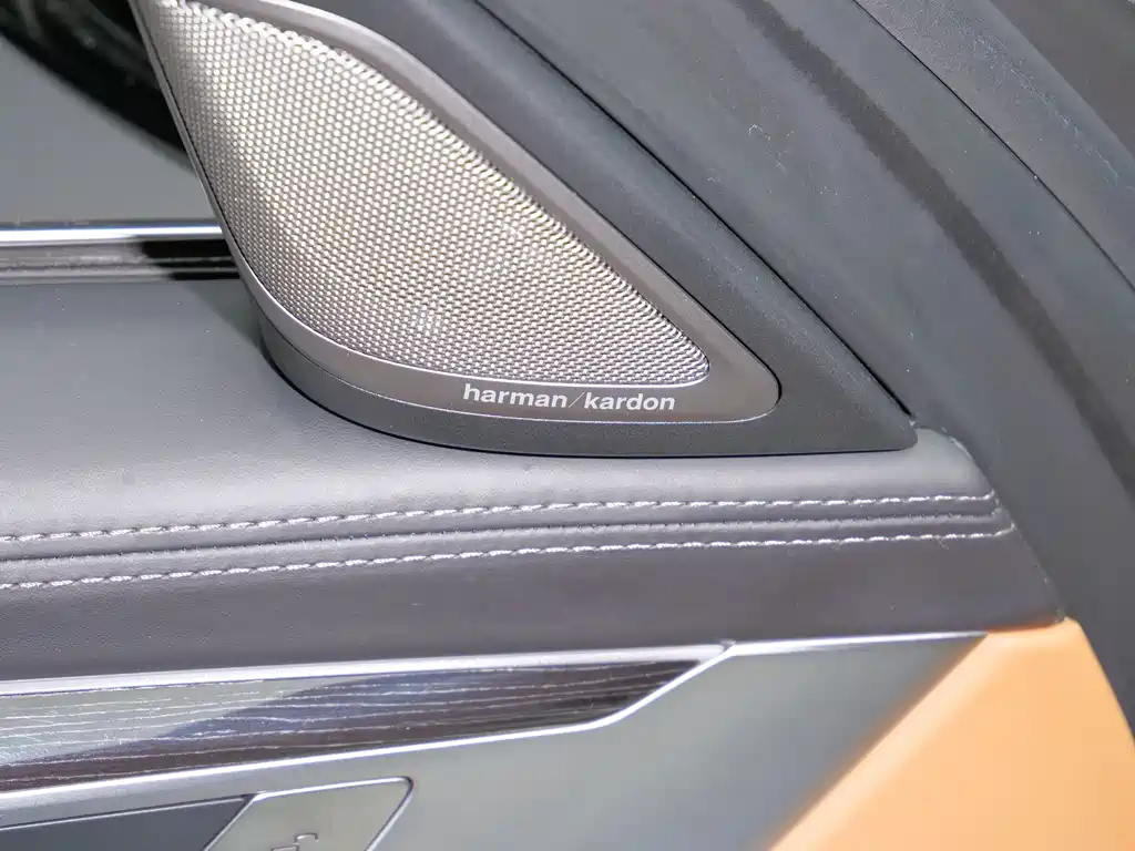 2018 BMW 7 Series 730Li Exclusive Edition M Sport Package