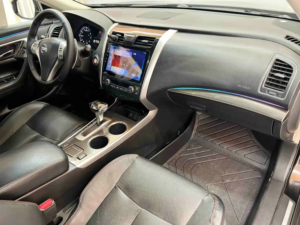 Nissan Teana 2015 Duke 2.5L XV Champions Edition
