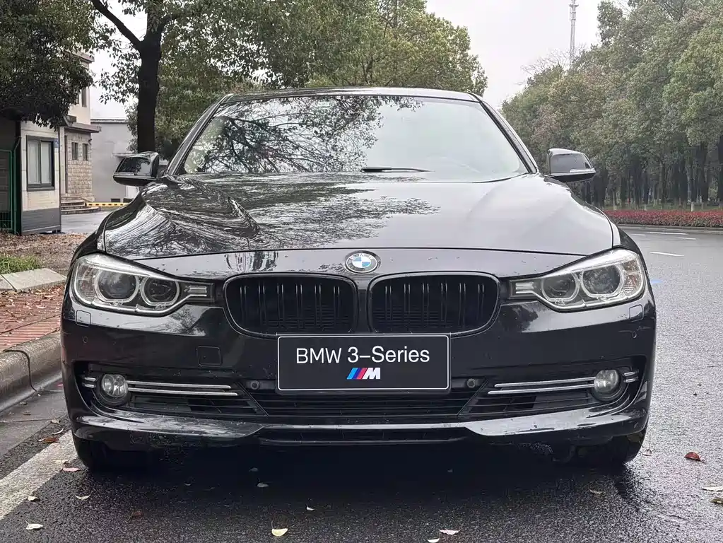 BMW 3 Series 2013 Facelift 320Li Luxury Design Package