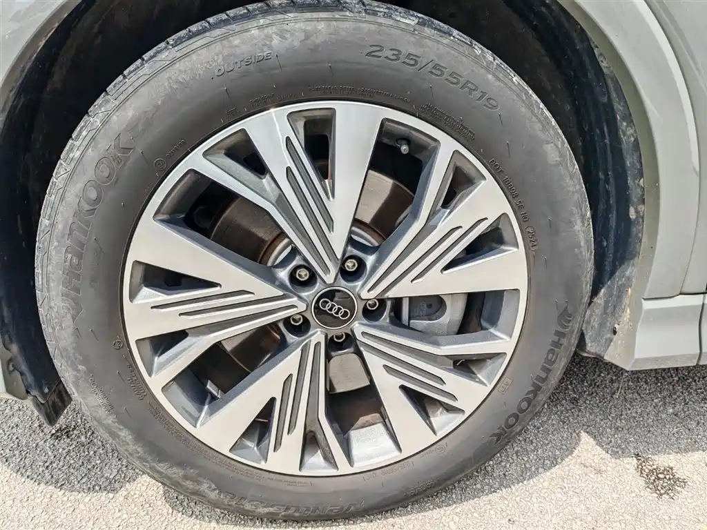 Audi Q4 e-tron 2024 40 e-tron Entry Edition - фото 7