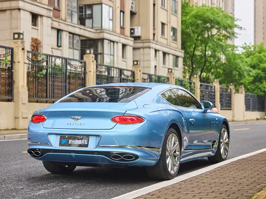 Bentley Continental GT 2022 4.0T V8