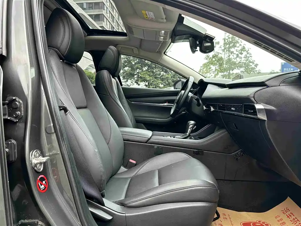 Mazda 3 Axela 2021 2.0L Automatic Zhiya Edition
