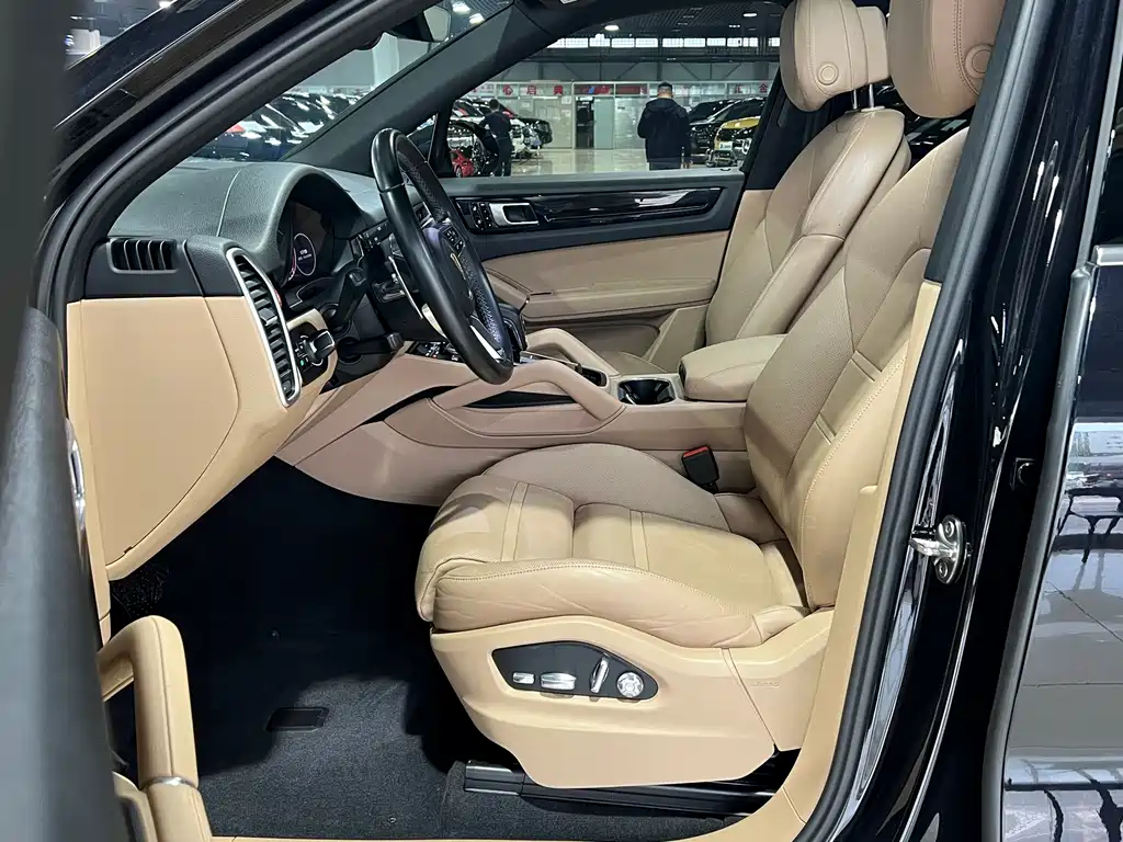 Porsche Cayenne 2019 Cayenne 3.0T
