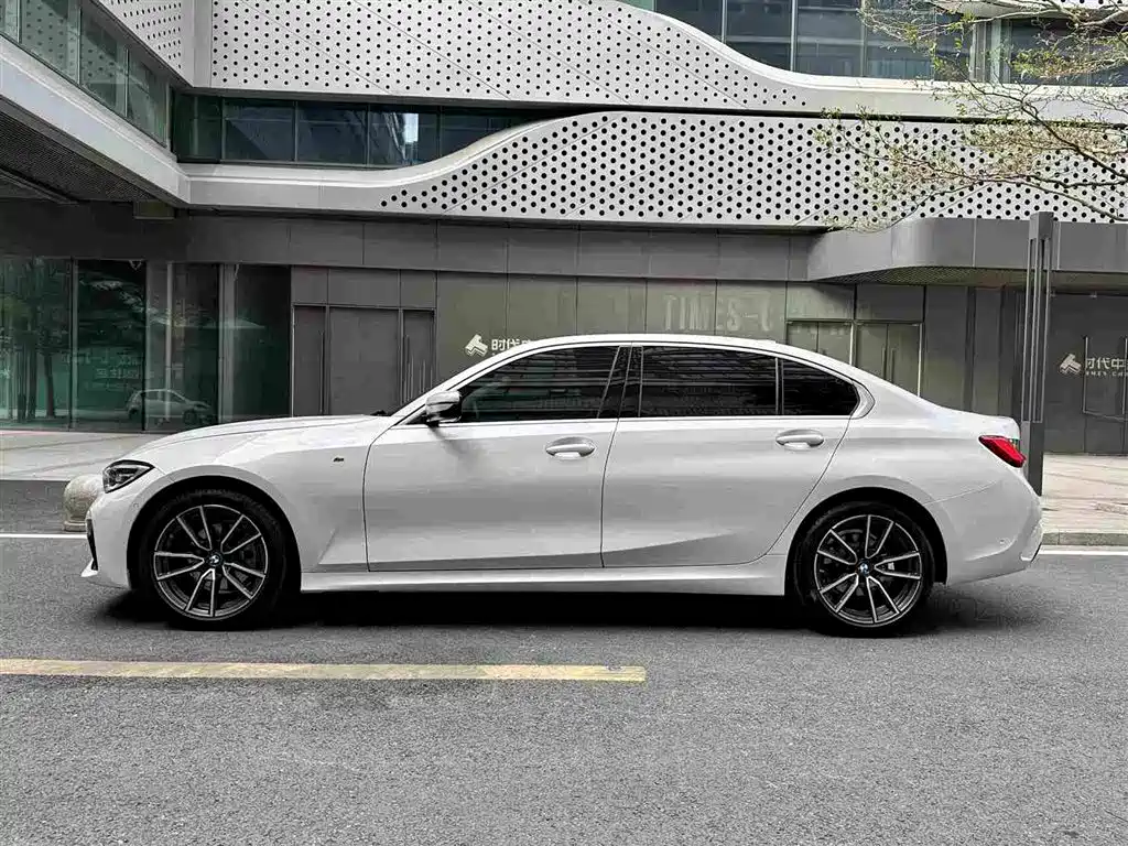 BMW 3 Series 2020 325Li M Sport Package - фото 20
