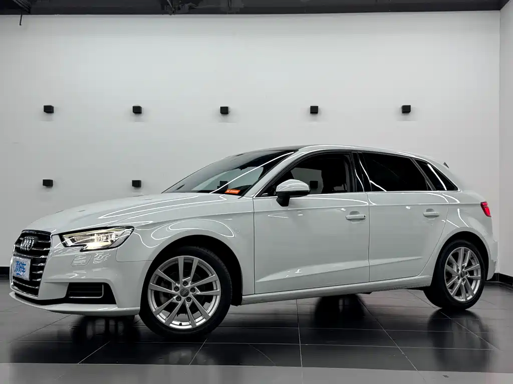 Audi A3 2020 Facelift Sportback 35 TFSI Entry Edition China VI