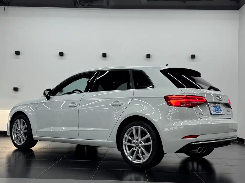 Audi A3 2020 Facelift Sportback 35 TFSI Entry Edition China VI