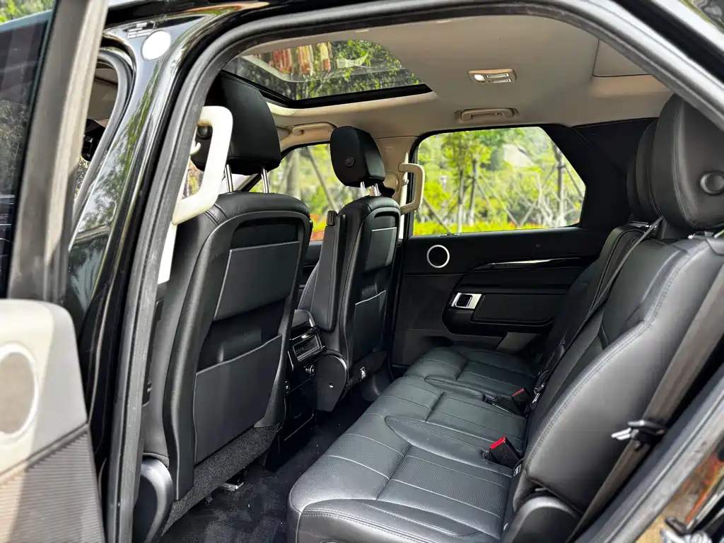 Land Rover Discovery 2018 3.0 SC V6 SE
