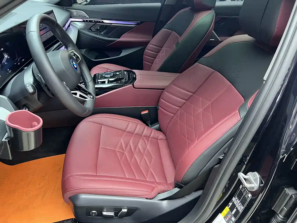 BMW i5 2025 eDrive 40L M Sport Package