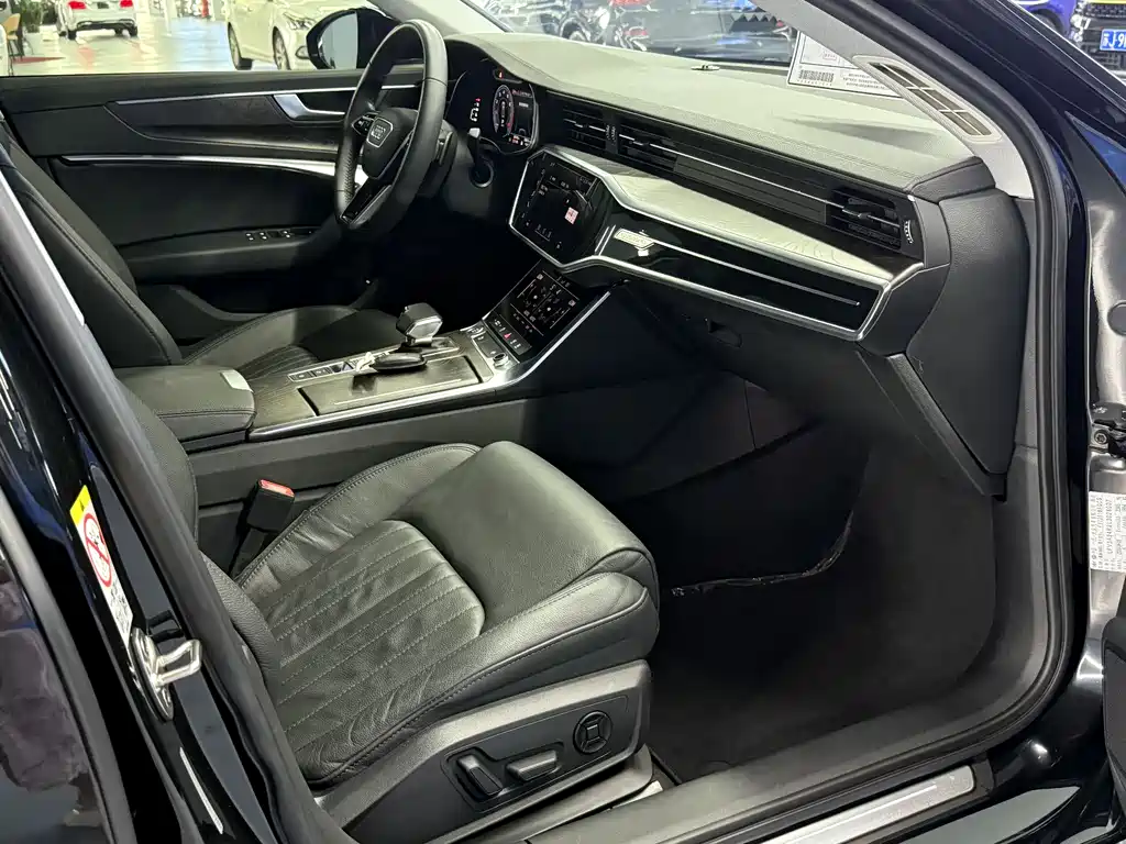Audi A6L 2019 45 TFSI quattro Prestige Elegant Edition