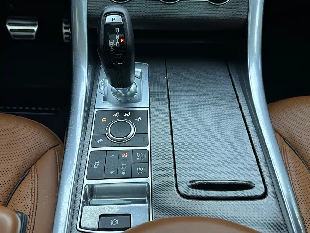 Range Rover Sport 2015 3.0 SC V6 HSE DYNAMIC