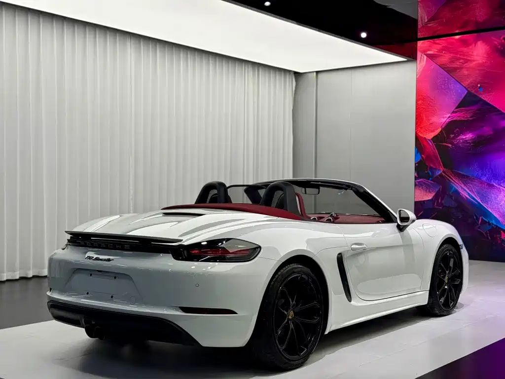Porsche 718 Boxster Style Edition 2.0T 2023