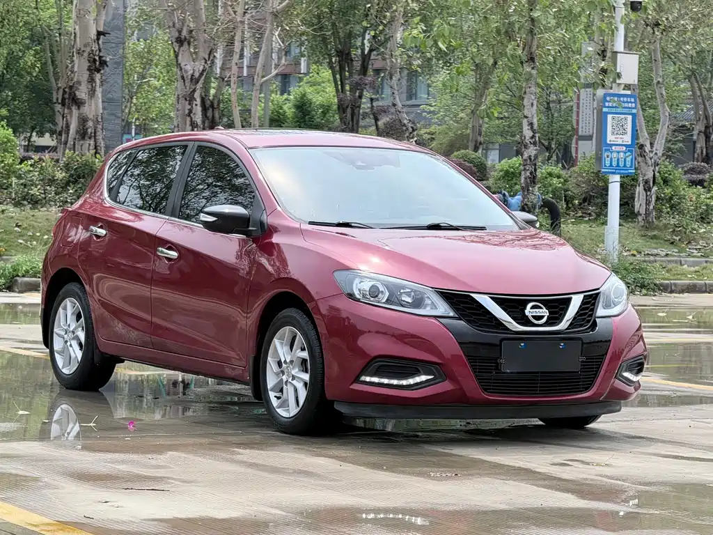 Nissan Tiida 2021 1.6L CVT Smart Edition