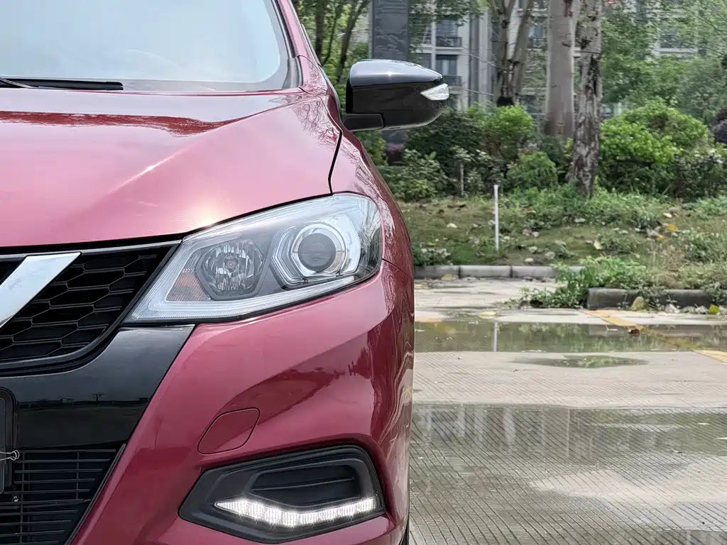 Nissan Tiida 2021 1.6L CVT Smart Edition
