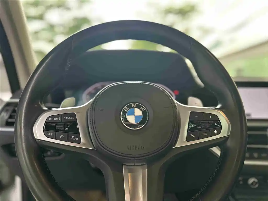 BMW 3 Series 2020 325i M Sport Night Edition - фото 13