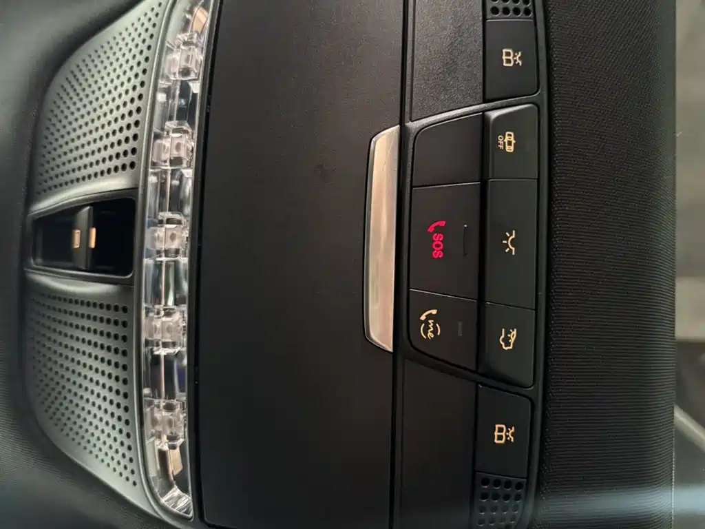 Mercedes-Benz GLC 2022 Facelift II GLC 260 L 4MATIC Luxury