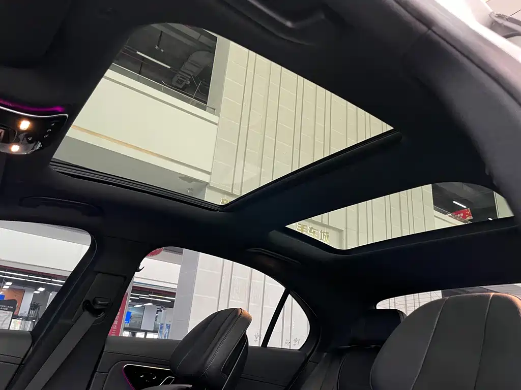 Mercedes-Benz C-Class 2022 C 260 L皓夜 Sport Edition