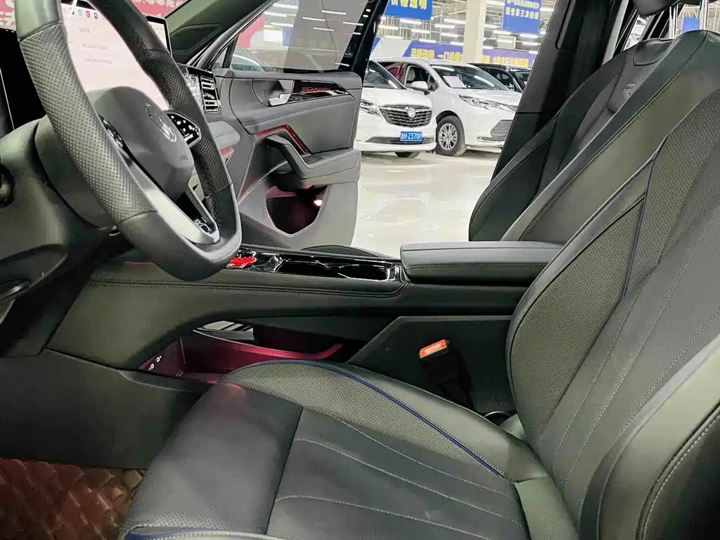 Volkswagen Tiguan L Pro 2024 330TSI FWD Zhiling Edition