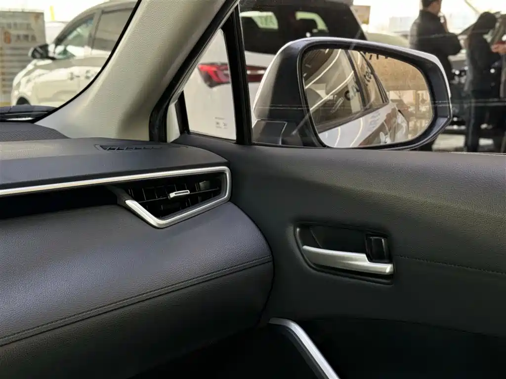 Frontlander 2022 2.0L CVT Luxury PLUS Edition