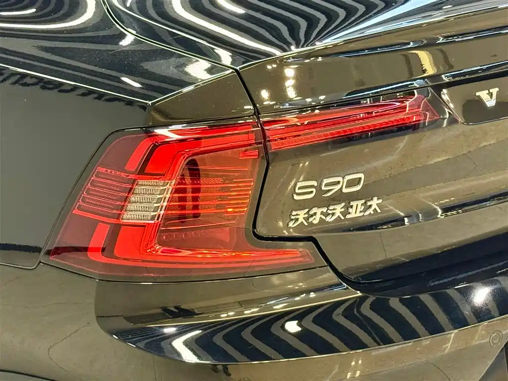Volvo S90 2024 B5 Inscription
