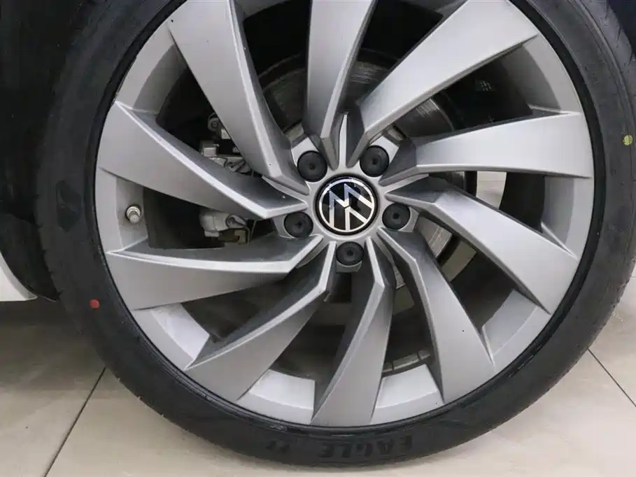 FAW-Volkswagen CC 2024 380TSI Duomu Zhongxiang Edition