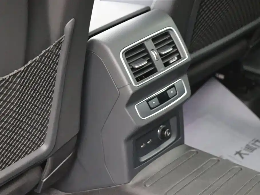 Audi Q5L 2022 40T Luxury Dynamic Edition