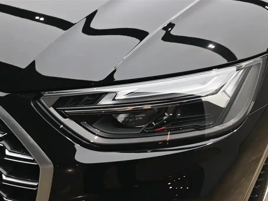 Audi Q5L 2022 40T Luxury Dynamic Edition