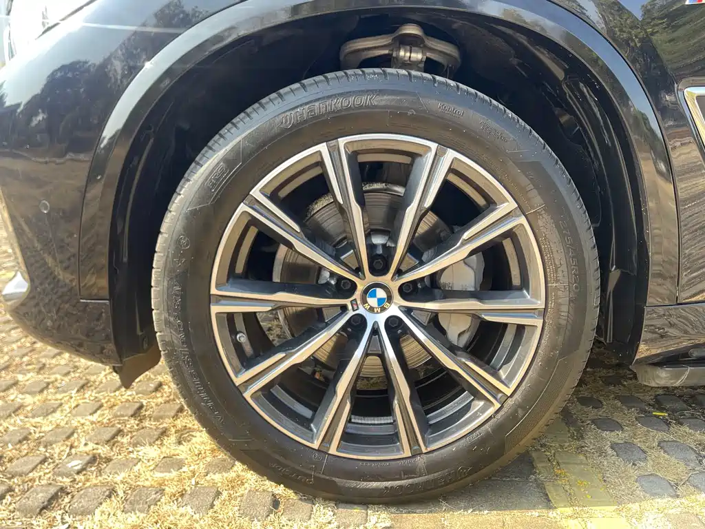 BMW X5 2022 xDrive 30Li M Sport Package - фото 23