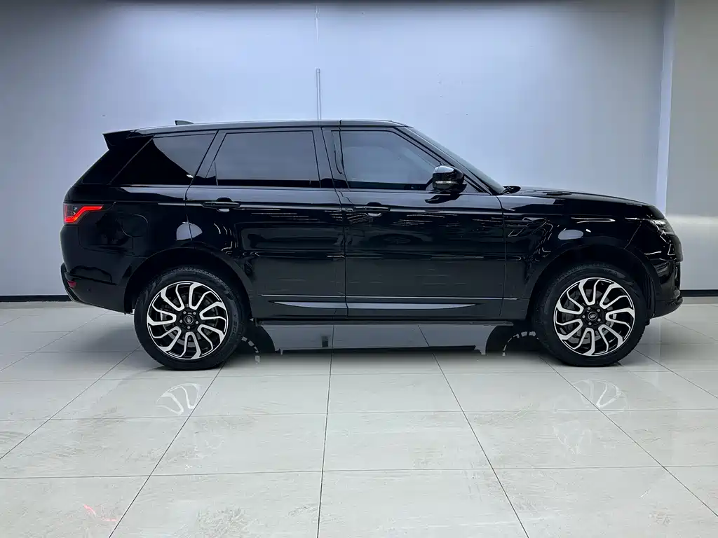 Range Rover Sport 2021 3.0 L6 Dynamic Black Edition