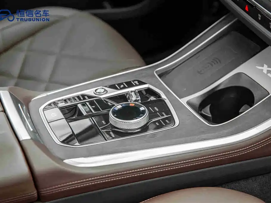 BMW X5 2023 xDrive 30Li Exclusive M Sport Night Edition - фото 18